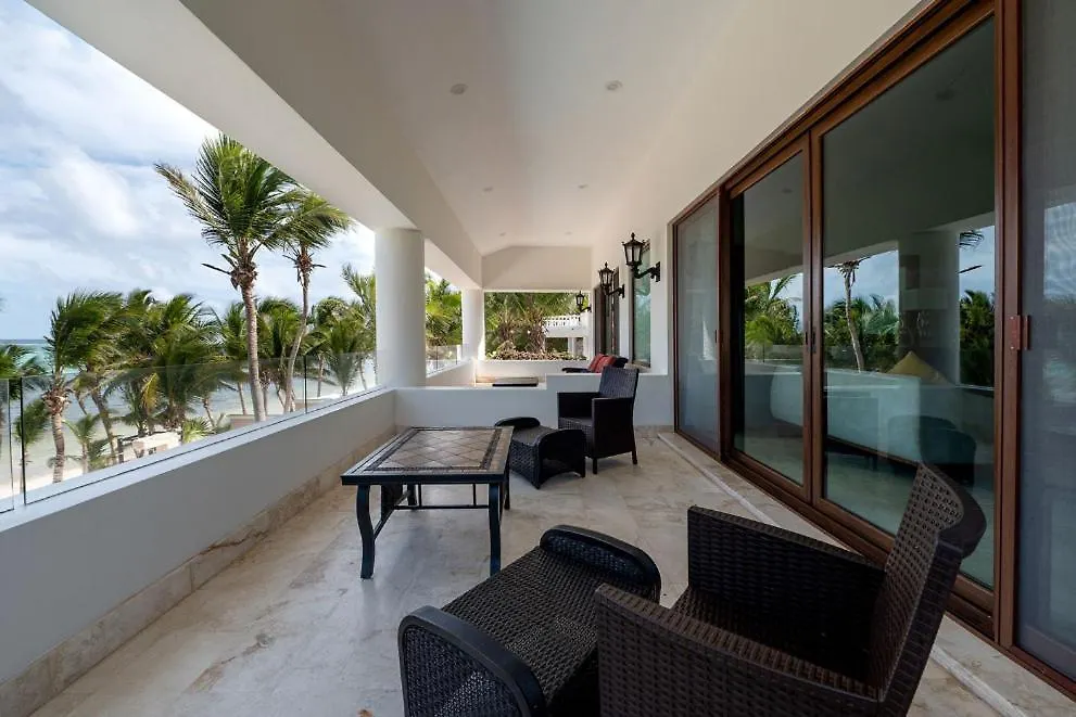 Mansion Villa In Soliman Bay For 34 Guests! Tulum Holiday home